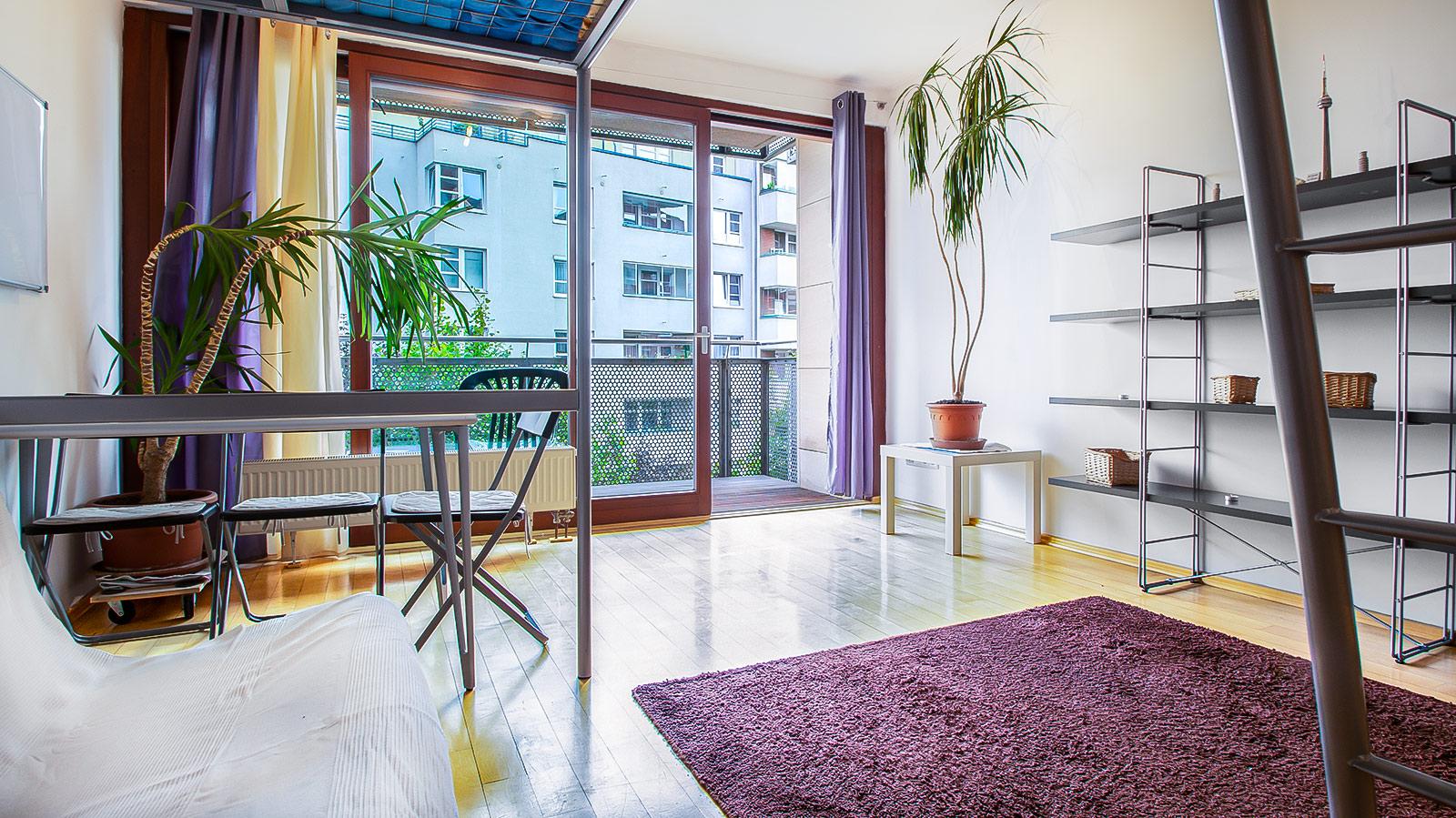 Pronájem bytu, 1+kk, 29 m² + balkón 6 m², ul. Paříkova, Praha 9 – Vysočany Pronájem bytu, 1+kk, 29 m² + balkón 6 m², ul. Paříkova, Praha 9 – Vysočany
